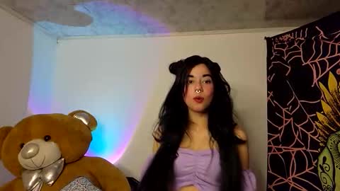 Alicekingdom online show from 11-24-25, 12:10