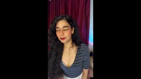 Alicekingdom online show from 02-12-26, 11:44