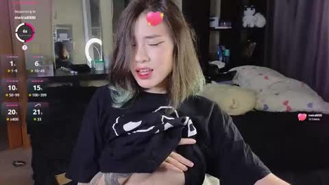 Alice  vacation  online show from 10-05-25, 09:51