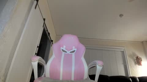 Alice Lighthouse online show from 12-25-24, 10:37