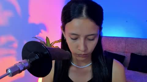 Alicee  online show from 11-13-25, 10:14