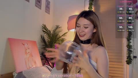 Snapshot of alicesis chatting on 12-26-24, 08:42 Alice online show from 12-26-24, 08:42