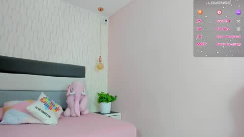          online show from 01-25-25, 01:52