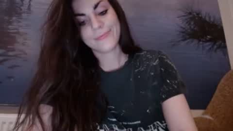 Snapshot of alicetailorrr chatting on 03-06-25, 01:03 AliceTailorrr online show from 03-06-25, 01:03