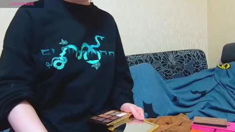 AliceWoolfy online show from 10-28-25, 12:58