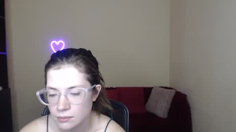 Alicia online show from 02-06-25, 12:43