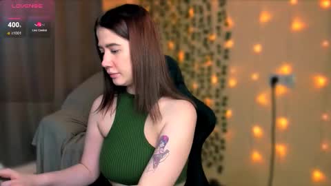 Alicia online show from 10-26-25, 06:30