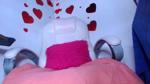 Alicia Kyse  online show from 02-06-25, 03:06