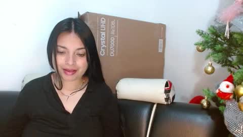 Snapshot of alicia_va chatting on 12-23-24, 02:07 Alice online show from 12-23-24, 02:07