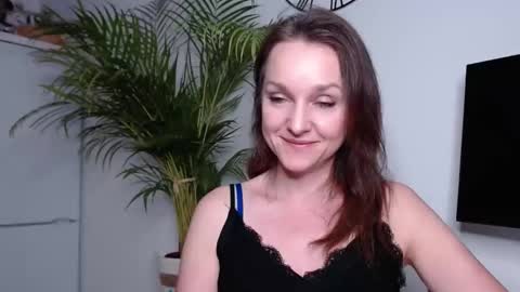 Alicia online show from 02-19-25, 06:32