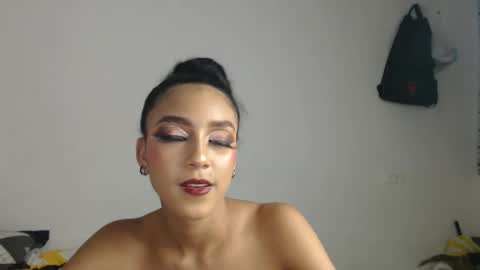 Snapshot of alicie_sexy_hot_20 chatting on 02-08-25, 06:43 ana online show from 02-08-25, 06:43