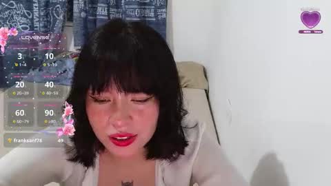 aliciia_23 online show from 11-21-25, 11:25