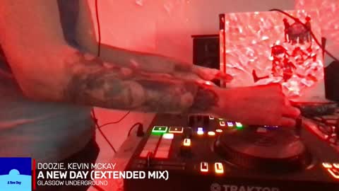 Snapshot of alien8720 chatting on 09-19-25, 05:24 busco rockera online show from 09-19-25, 05:24