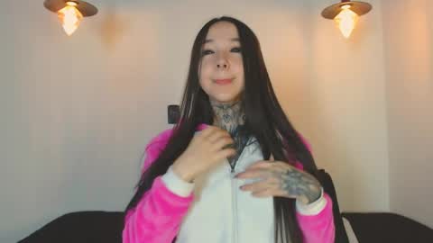    online show from 04-07-26, 01:39