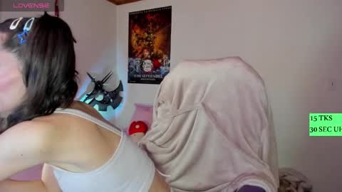 Aiko  Independent Model  online show from 11-22-25, 07:57