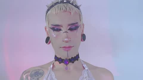     online show from 03-25-26, 05:52