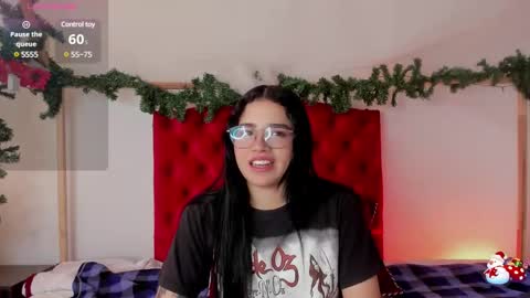 aliice_walker_ online show from 12-09-24, 03:33