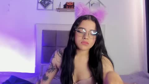 aliice_walker_ online show from 01-14-25, 03:36