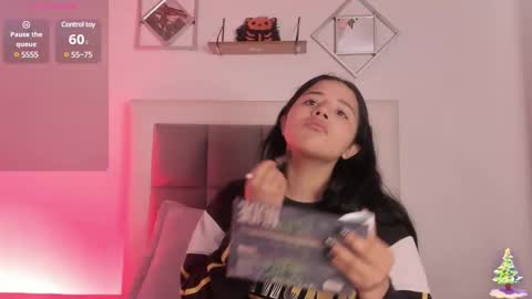 aliice_walker_ online show from 01-16-25, 12:31