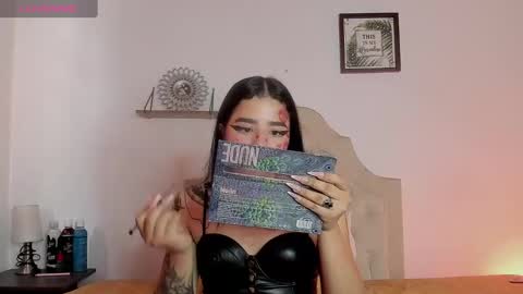 aliice_walker_ online show from 02-10-25, 06:35