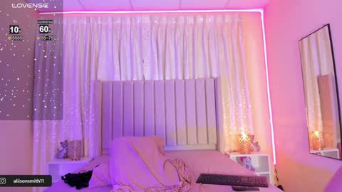 Alisson  online show from 01-29-25, 03:54