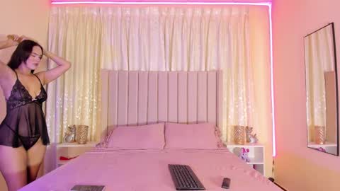 Alisson  online show from 03-12-25, 02:41