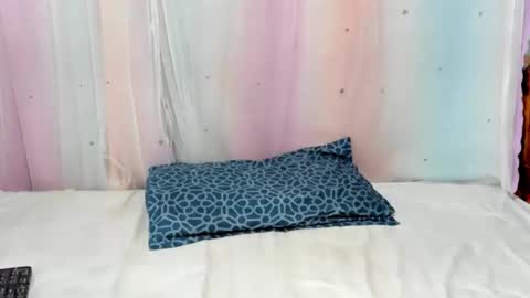 aliissa moree online show from 02-25-26, 04:49