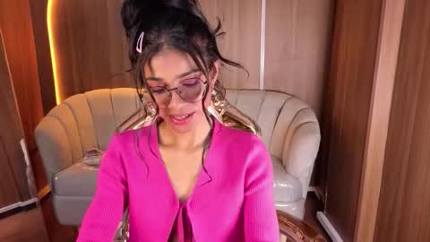 Snapshot of alina_b_ chatting on 02-24-26, 08:18 alina_b_ online show from 02-24-26, 08:18