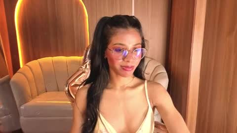 alina_b_ online show from 04-14-26, 08:15