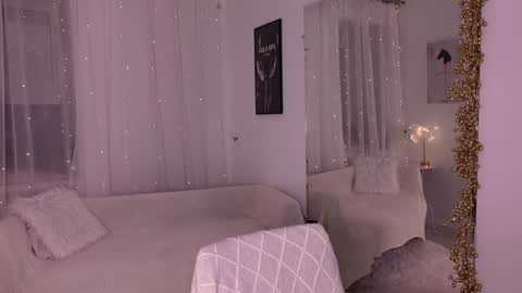 Snapshot of alina_cute_ chatting on 01-09-25, 02:07 Alina online show from 01-09-25, 02:07