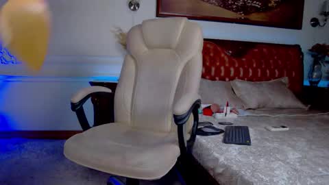 Alina online show from 09-28-25, 07:19