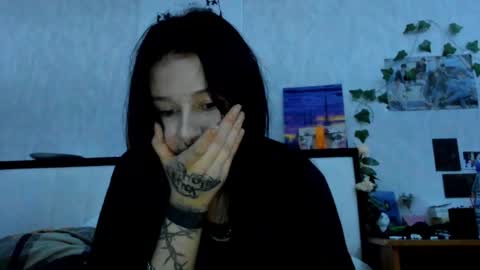 Aline Greeeen online show from 12-07-24, 04:36