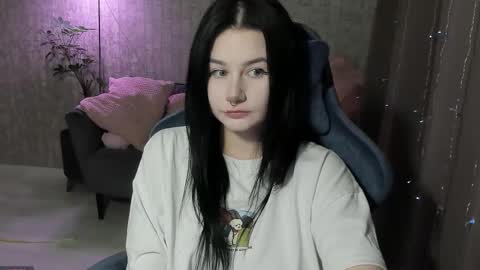 Aline Greeeen online show from 09-26-25, 12:53