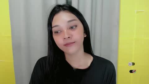Shanti xhey online show from 12-24-24, 02:01