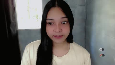 Shanti xhey online show from 10-31-25, 01:39