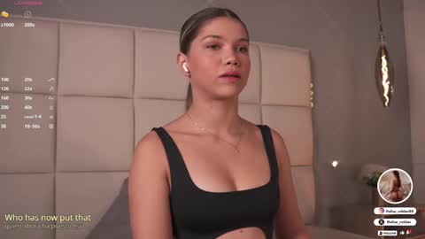 Snapshot of alisa_roldan chatting on 02-13-25, 12:11 online show from 02-13-25, 12:11