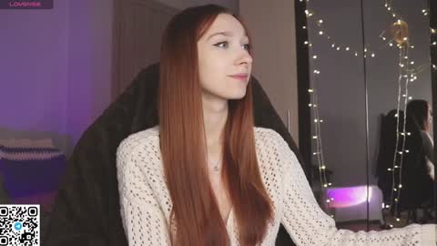 Snapshot of alisaa_01 chatting on 01-10-25, 03:39 Alice                                   Fansly Alisa01 online show from 01-10-25, 03:39