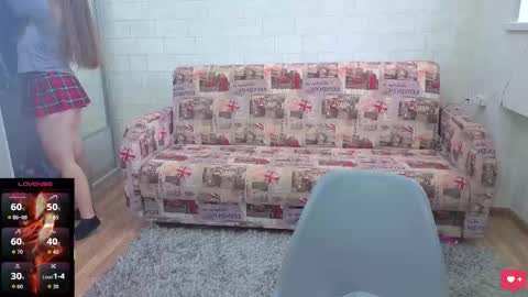 alisawyn online show from 11-18-25, 05:01