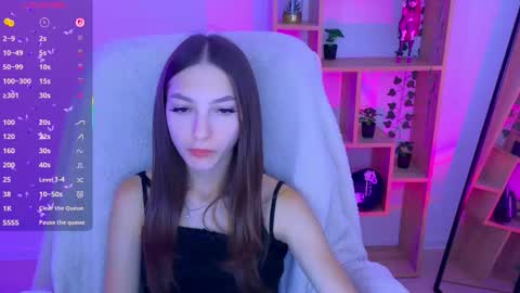 Snapshot of alisemeaw chatting on 09-12-25, 07:08 Alise online show from 09-12-25, 07:08