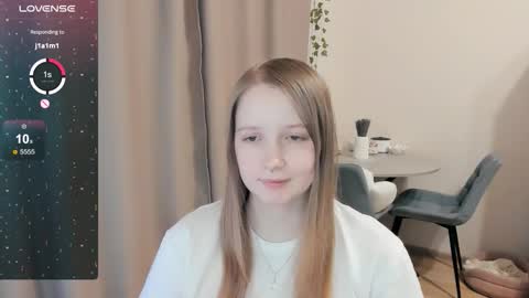 Alya online show from 11-22-25, 07:40