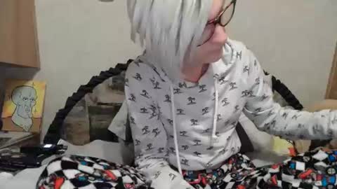 Alisha online show from 11-06-25, 06:03