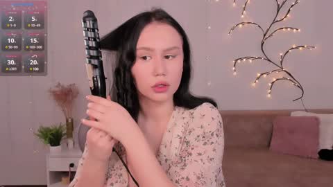 Alisia online show from 01-19-25, 05:37