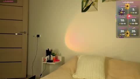 Alisia online show from 11-06-25, 08:15