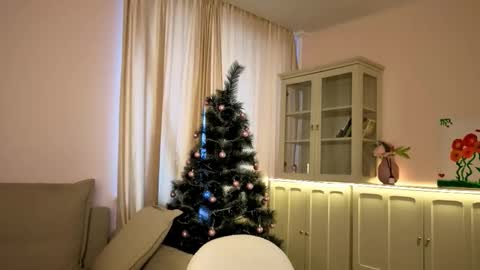 Alisia online show from 01-06-26, 07:23