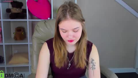 Alisia online show from 02-27-26, 01:16