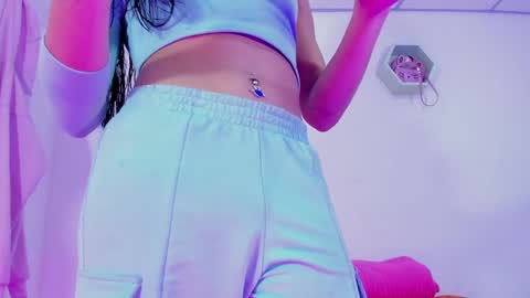 Alisia online show from 01-04-25, 05:58