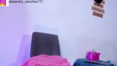 Alisia online show from 09-25-25, 04:05