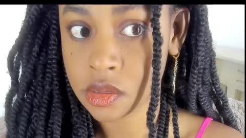 Sofias house online show from 11-20-25, 03:23