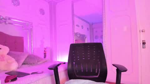 Alison Fishert online show from 02-24-25, 12:05