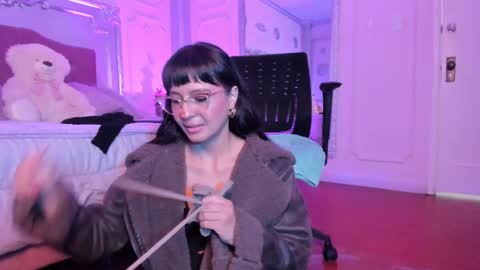 Alison Fishert online show from 02-28-25, 11:47